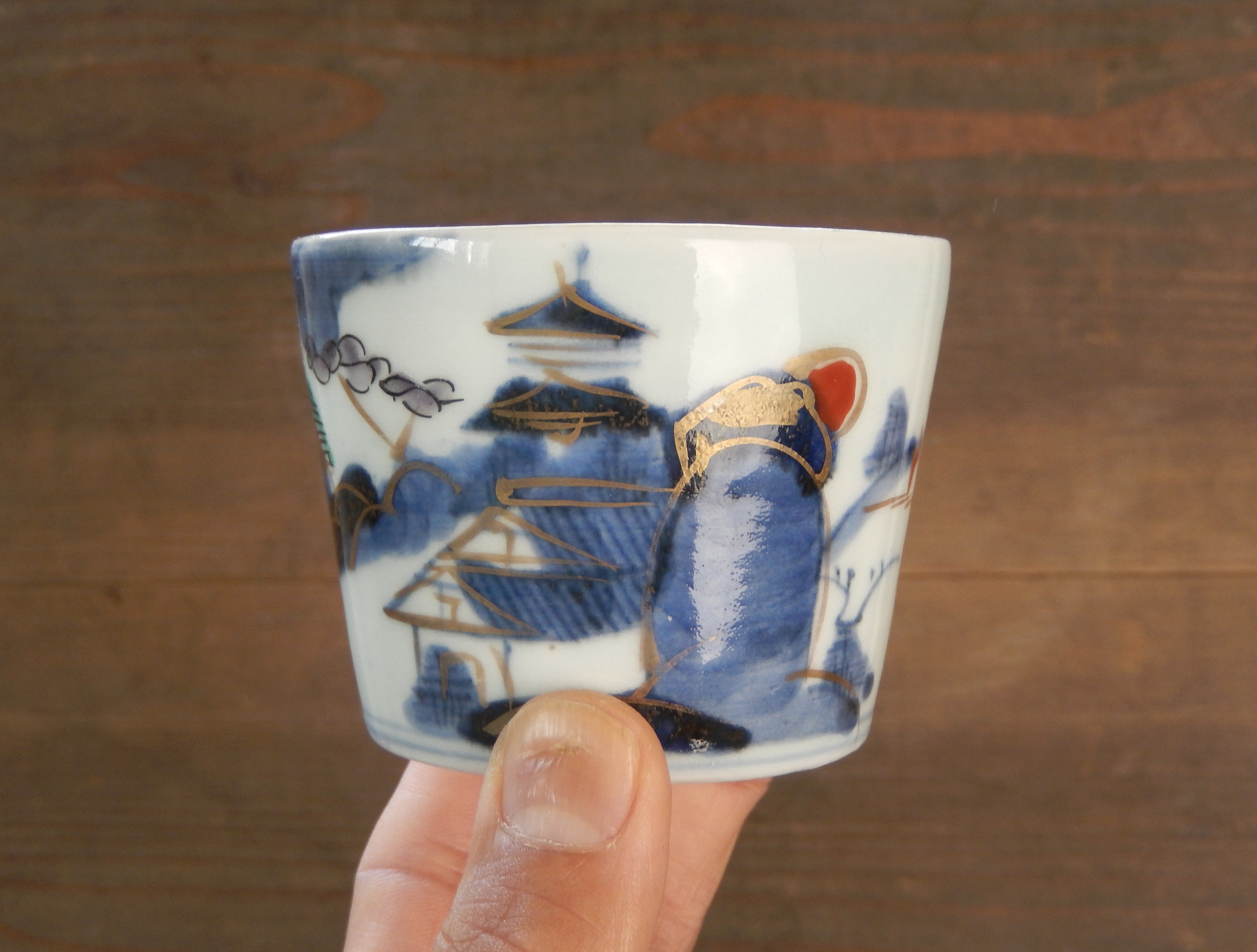 古伊万里 色絵 金彩 風景文 蕎麦猪口 をアップいたしました！ by tokiki staff