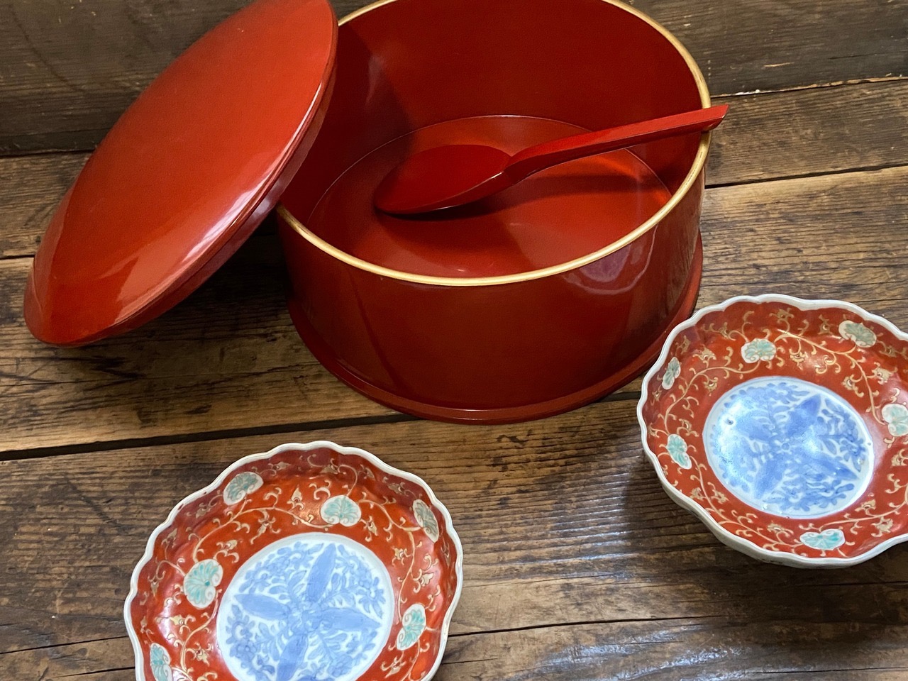 MEGURUMEGURUの話。ー能登の蔵よりレスキューした輪島塗のおひつー