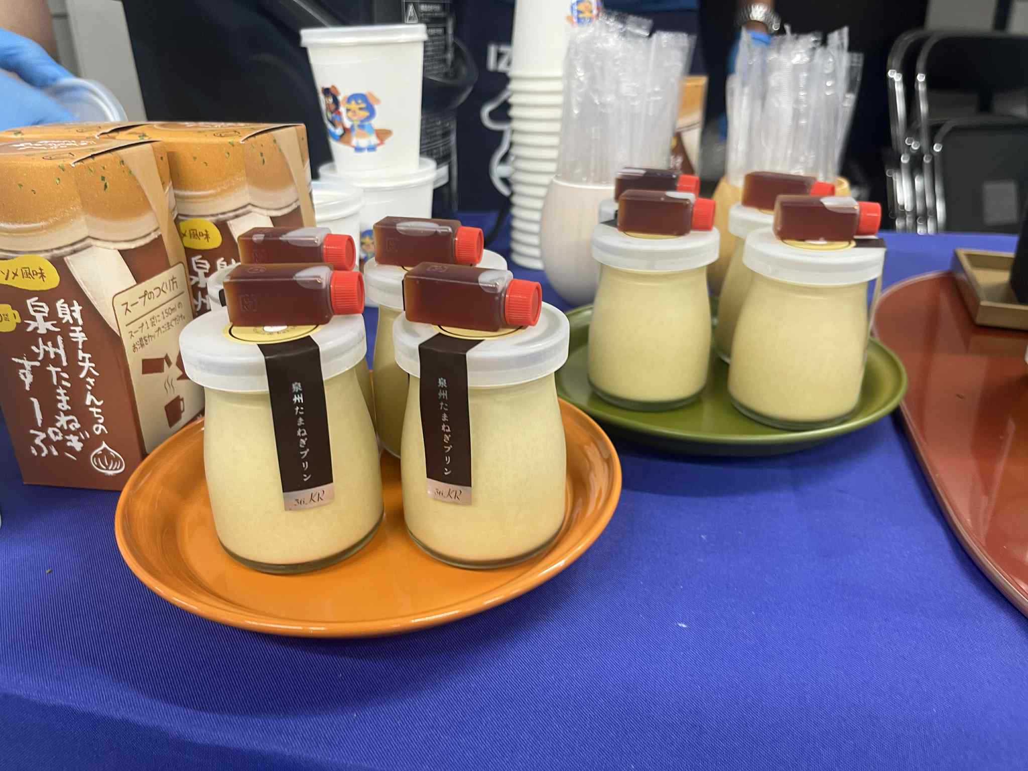 TGC(東京ガールズコレクション)のバックケータリングに出品！