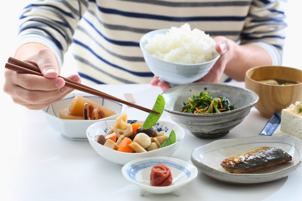 朝起きられないのは栄養不足かも?快適な目覚めに必要な成分