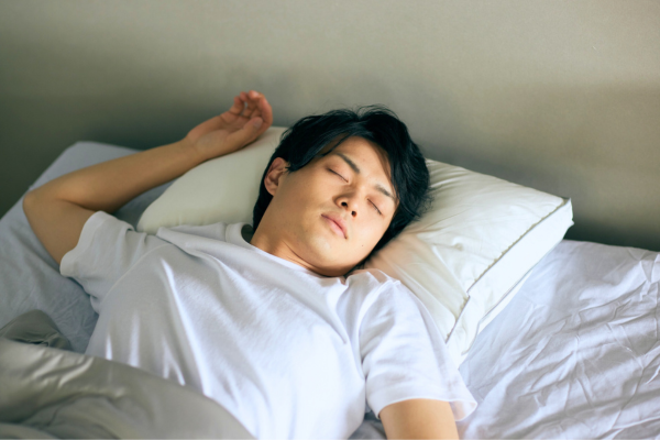 新生活で眠れない人へ 「環境が変わると眠れなくなる」本当の理由