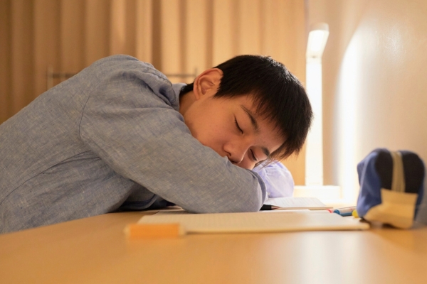 忙しい人ほど要注意！“ながら睡眠”で疲れが取れない理由