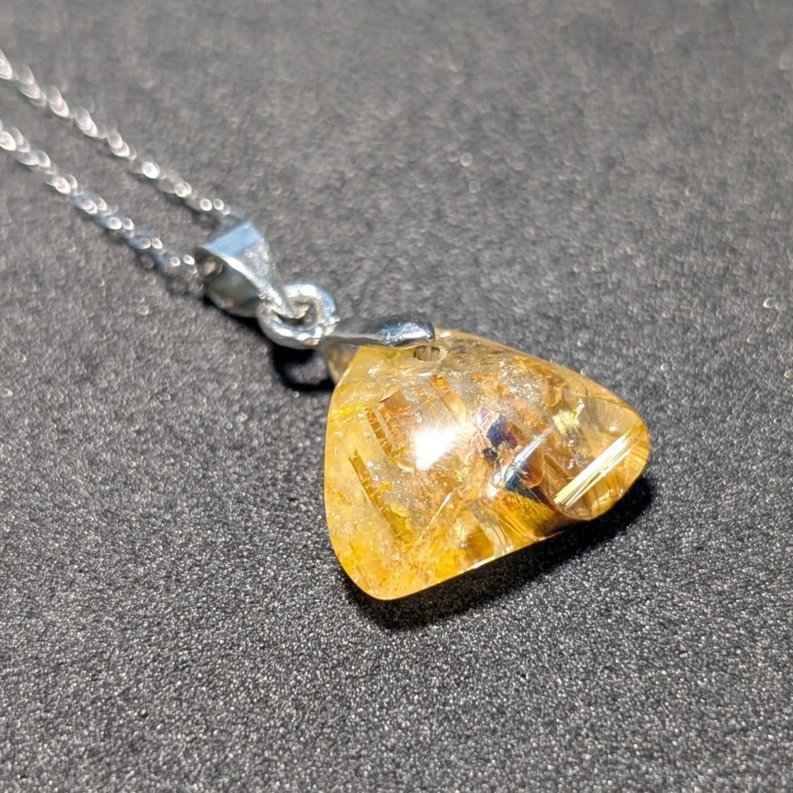 ルチルクォーツのペンダントトップ×ネックレスチェーンの新作アイテム^^