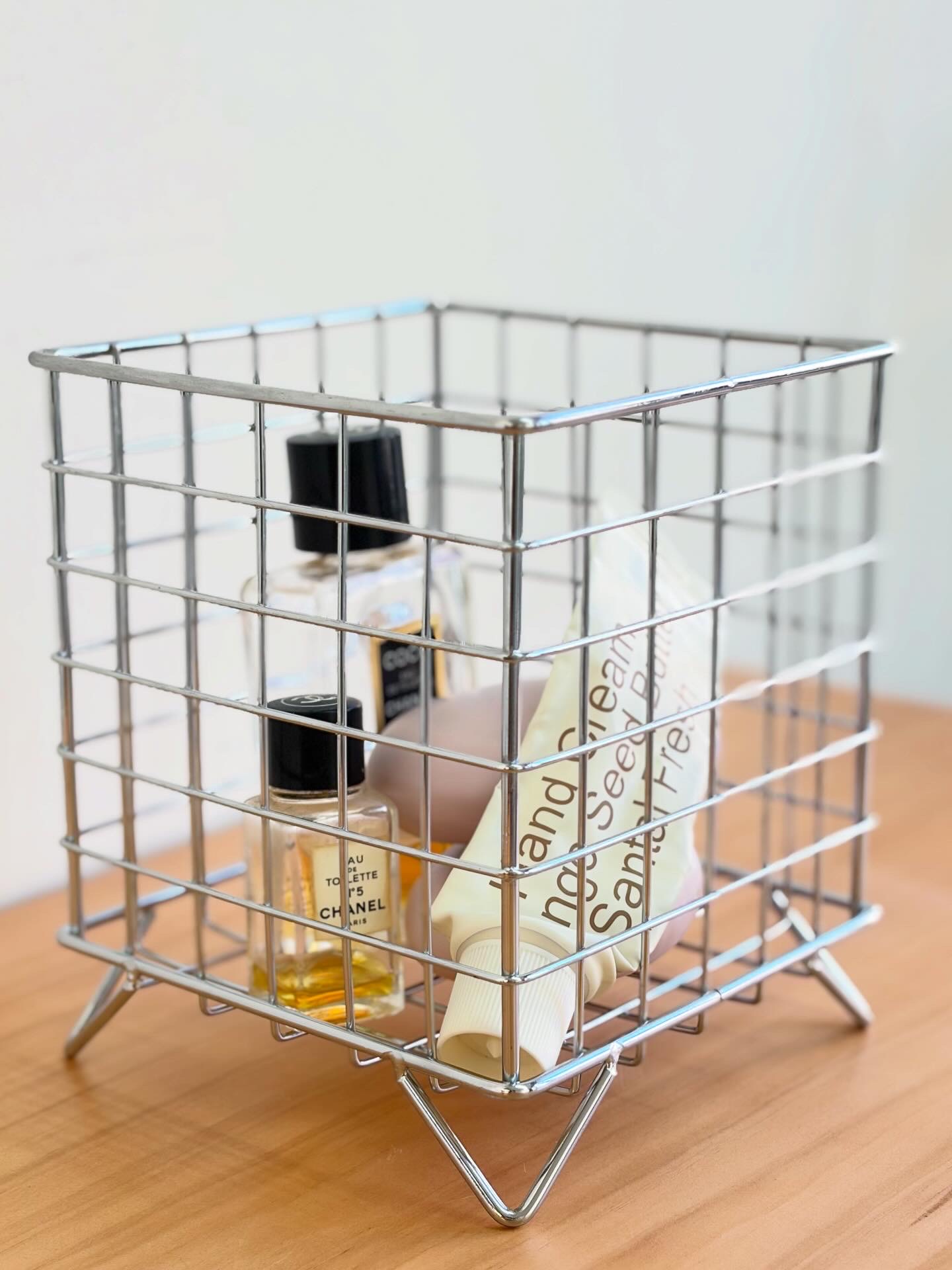 【アイアンワイヤースクエアバスケット】ごちゃごちゃからの卒業！