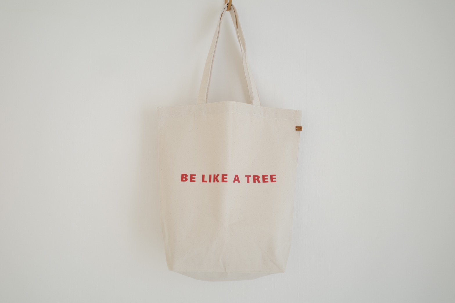 BE LIKE A TREE トートバッグが可愛い♡