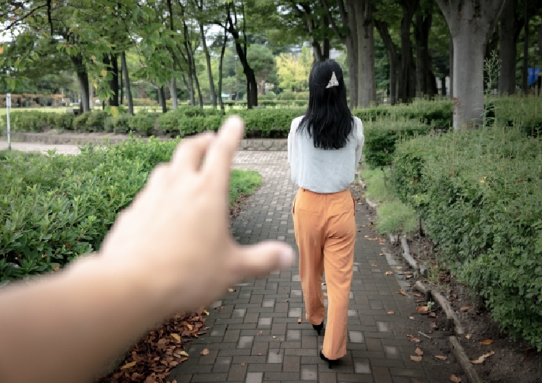 【ストーカー対策】元恋人がしつこい…これってストーカー？