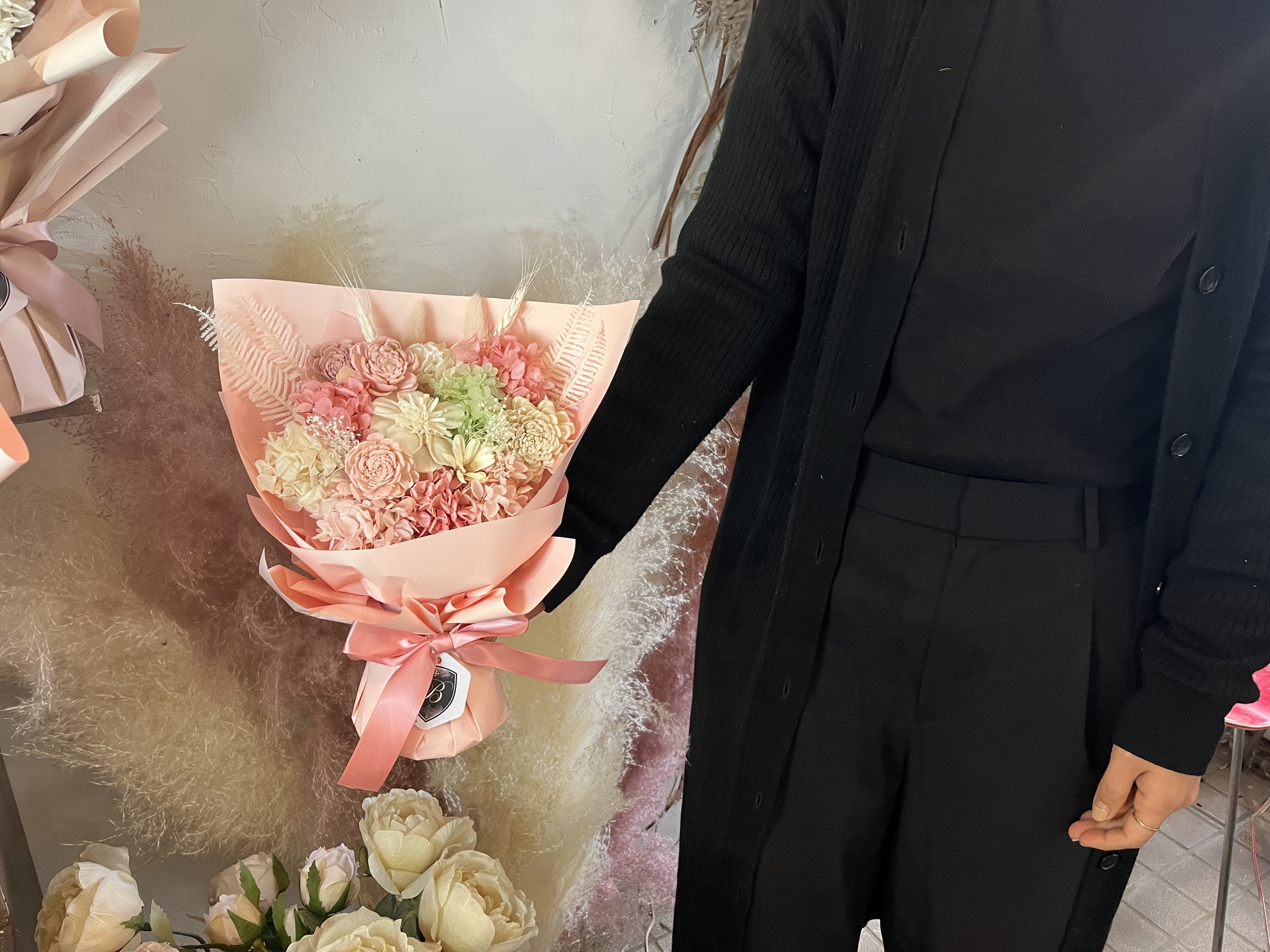 フラワーバレンタイン｜男性から女性へ贈る花ギフト特集