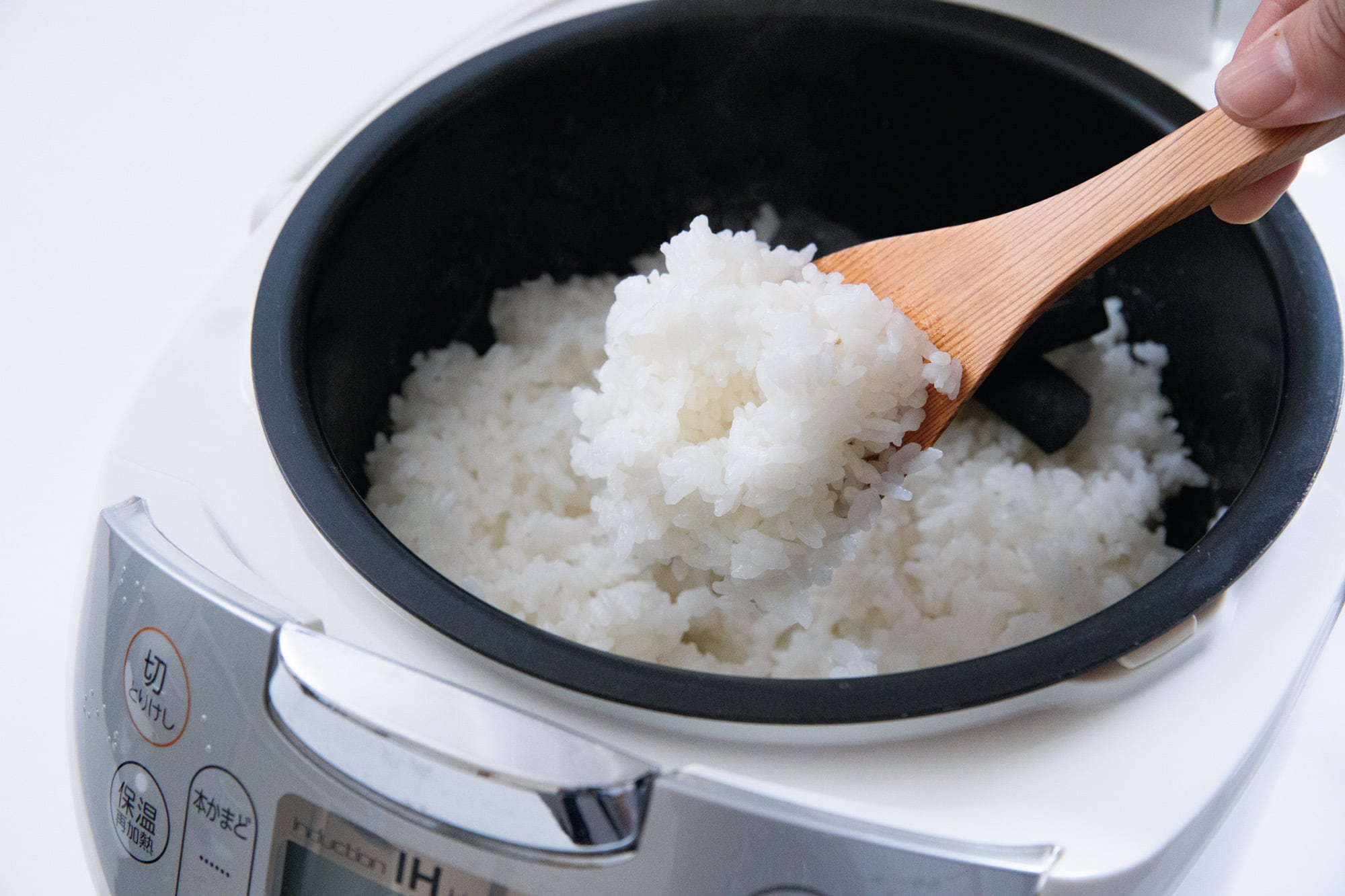 ご飯が“ふっくら甘い”って本当？日向備長炭の炊飯の仕組みと使い方