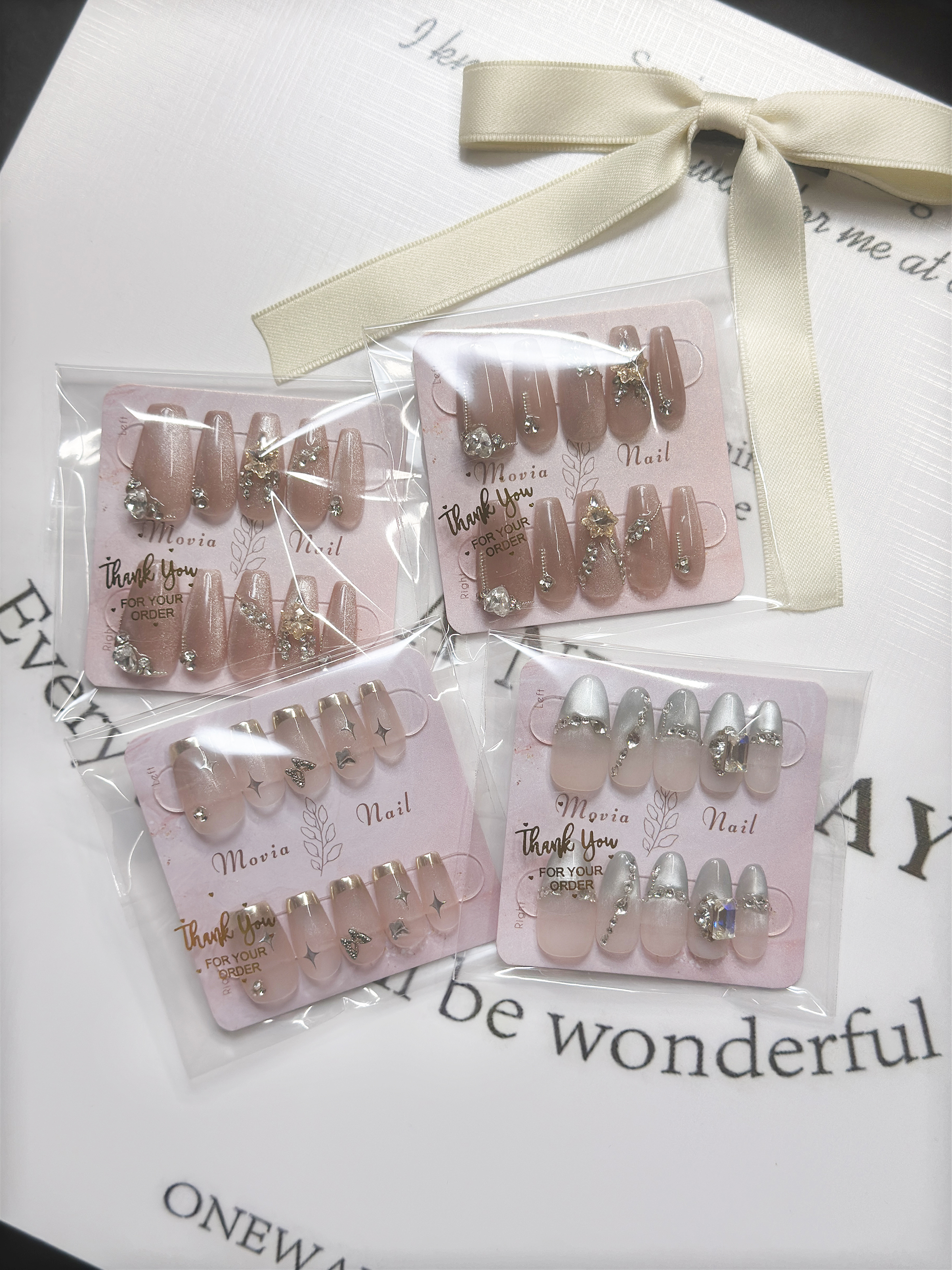 ショッピングガイド | Movia Nail