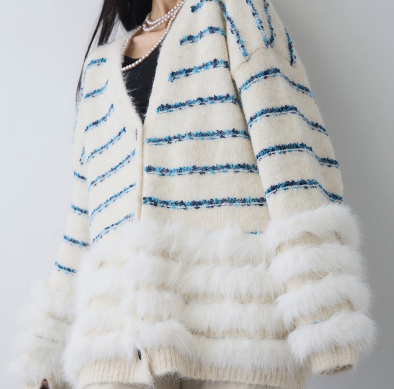 “主役級ふわもこカーディガン”