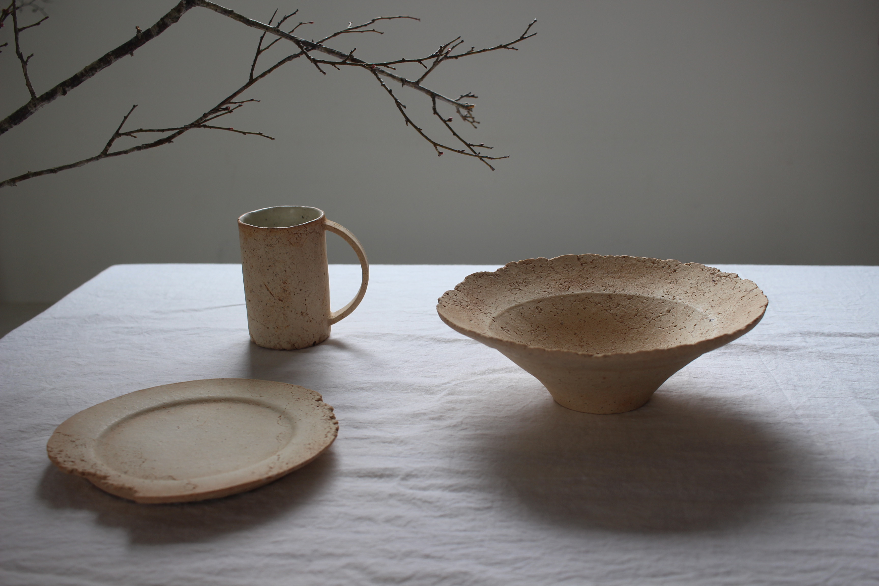 丸山史子（陶）相馬佳織（ガラス）作品展　『山の朝霧』