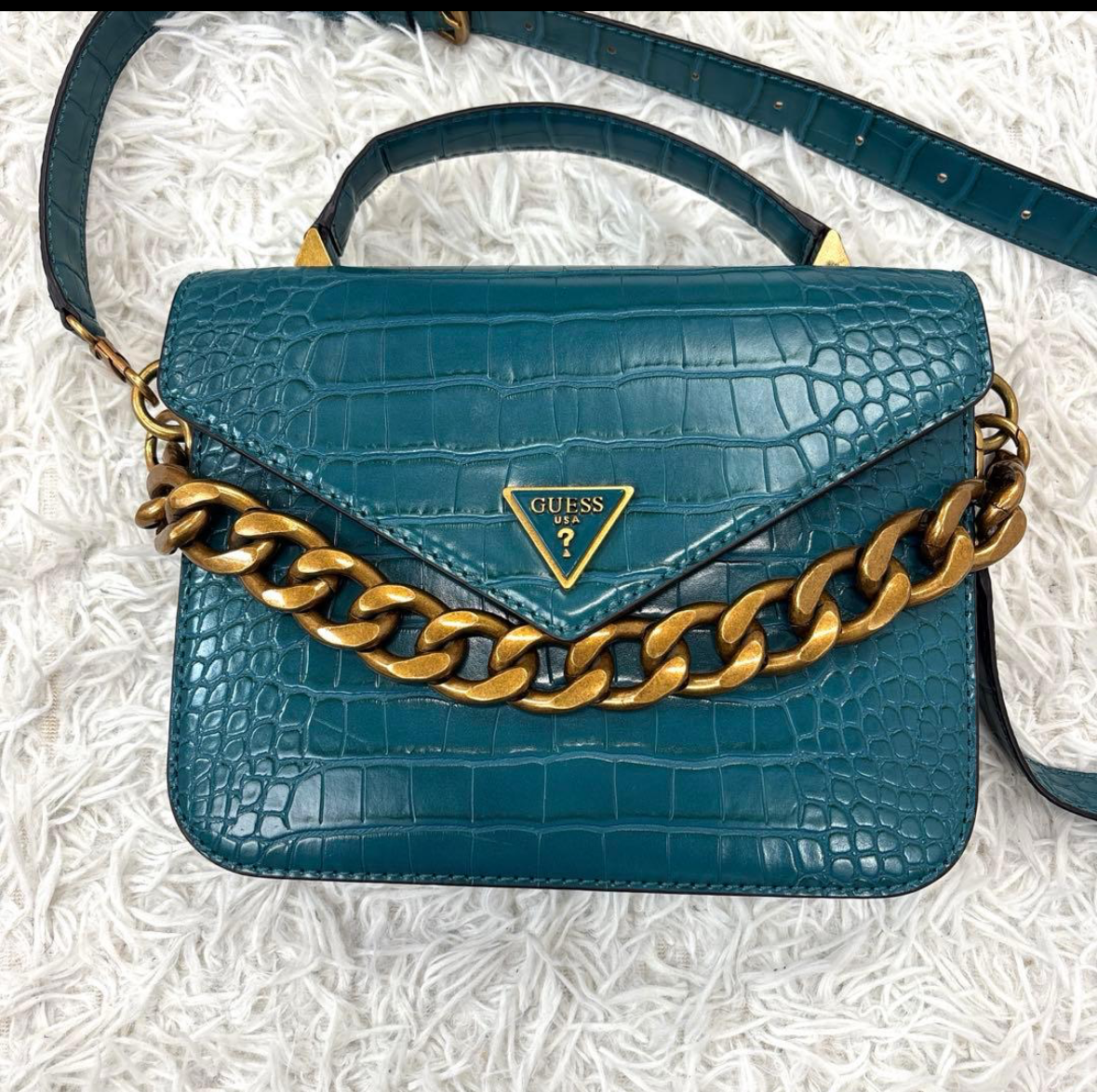 GUESS（ゲス）　クロコチェーン　完売ヴィンテージバッグ！