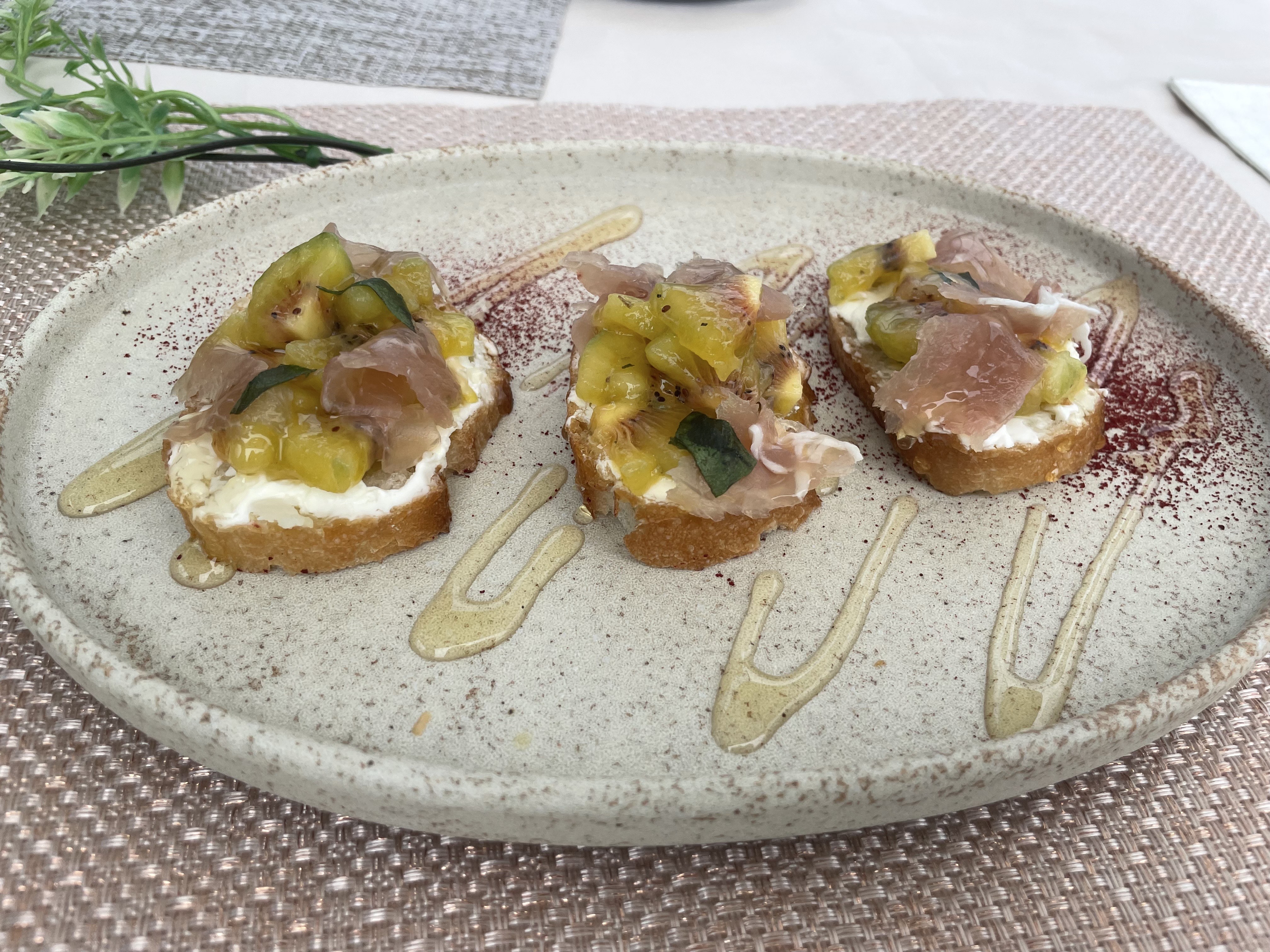 ぽぽ農園の「レインボーレッドキウイ」栽培レポート10|レシピ集 vol.1