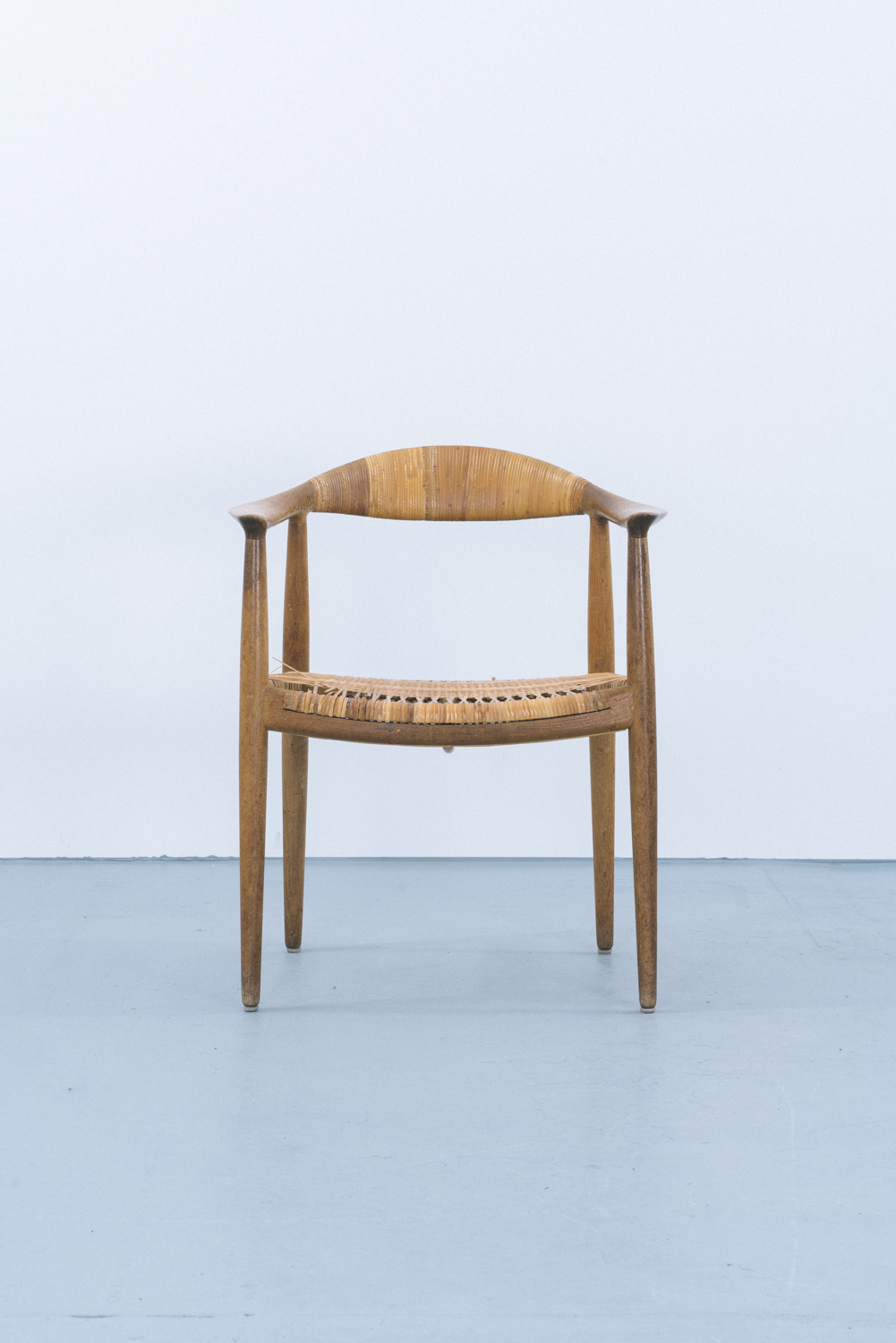 Hans J Wegner | JH501 “The Chair”