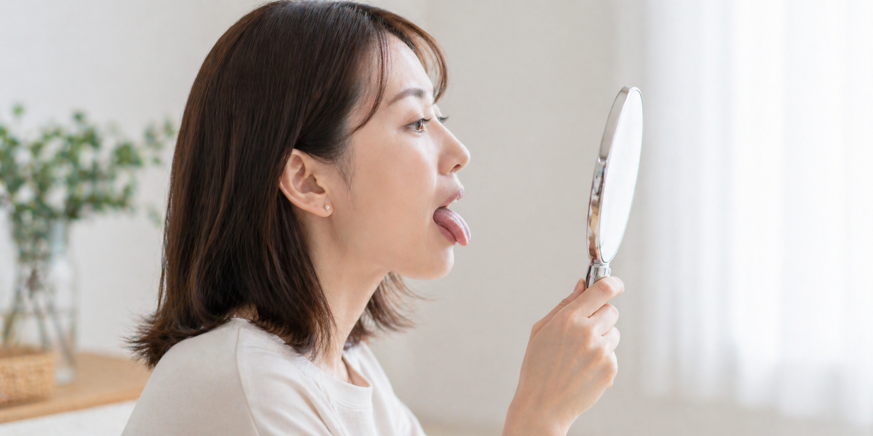 ギザギザ舌の原因とは？見た目の変化に隠れたサイン