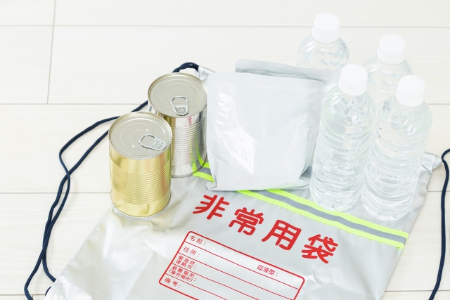 【災害時に備える】愛犬のためのローリングストックのすすめ🐶