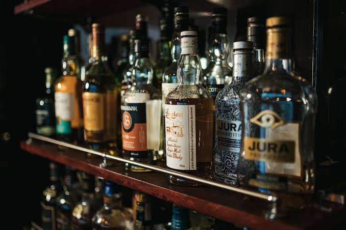 ウイスキーは本当に高いお酒なのか？