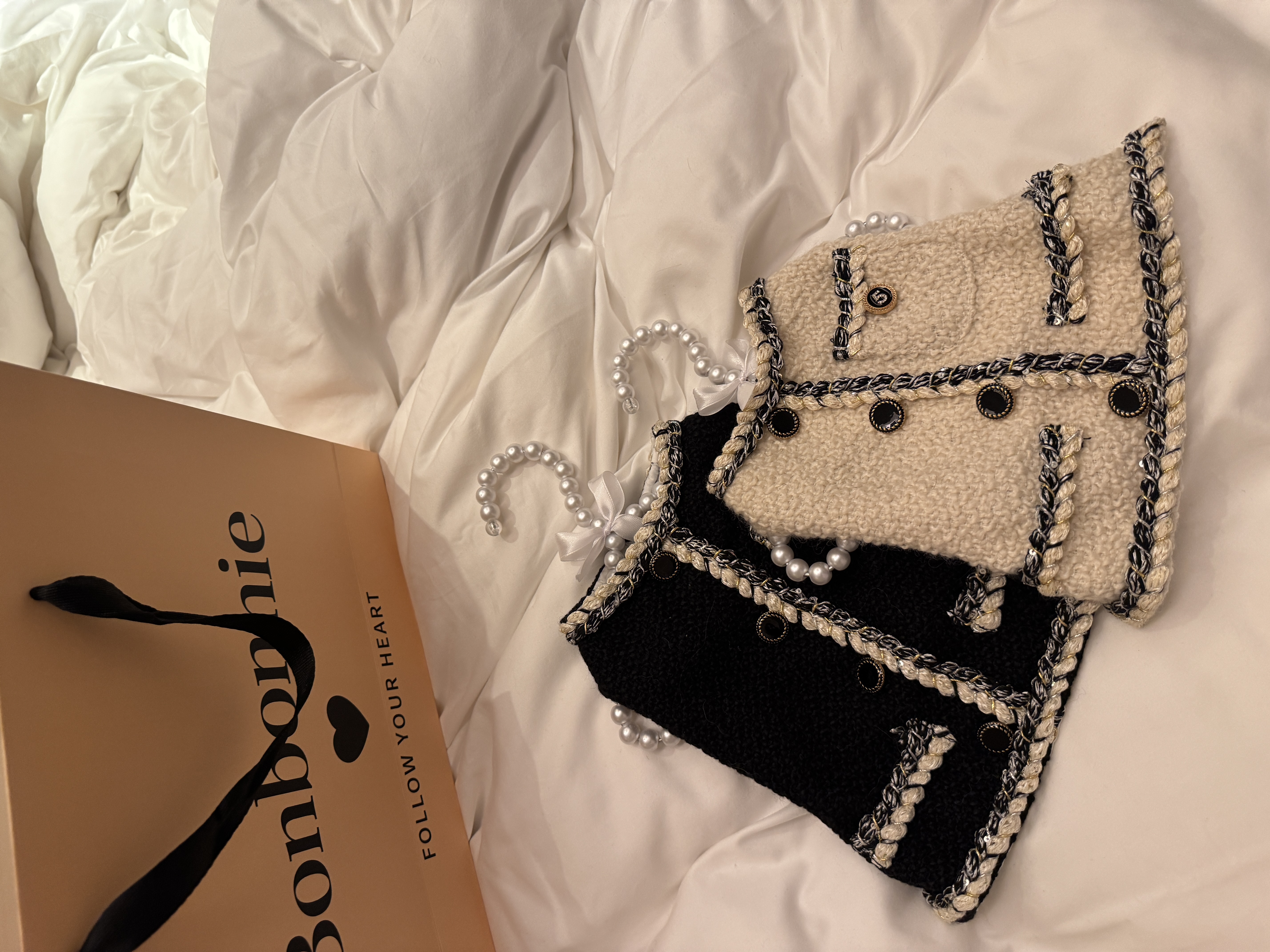 犬服は必要？愛犬に服を着せるメリットとは