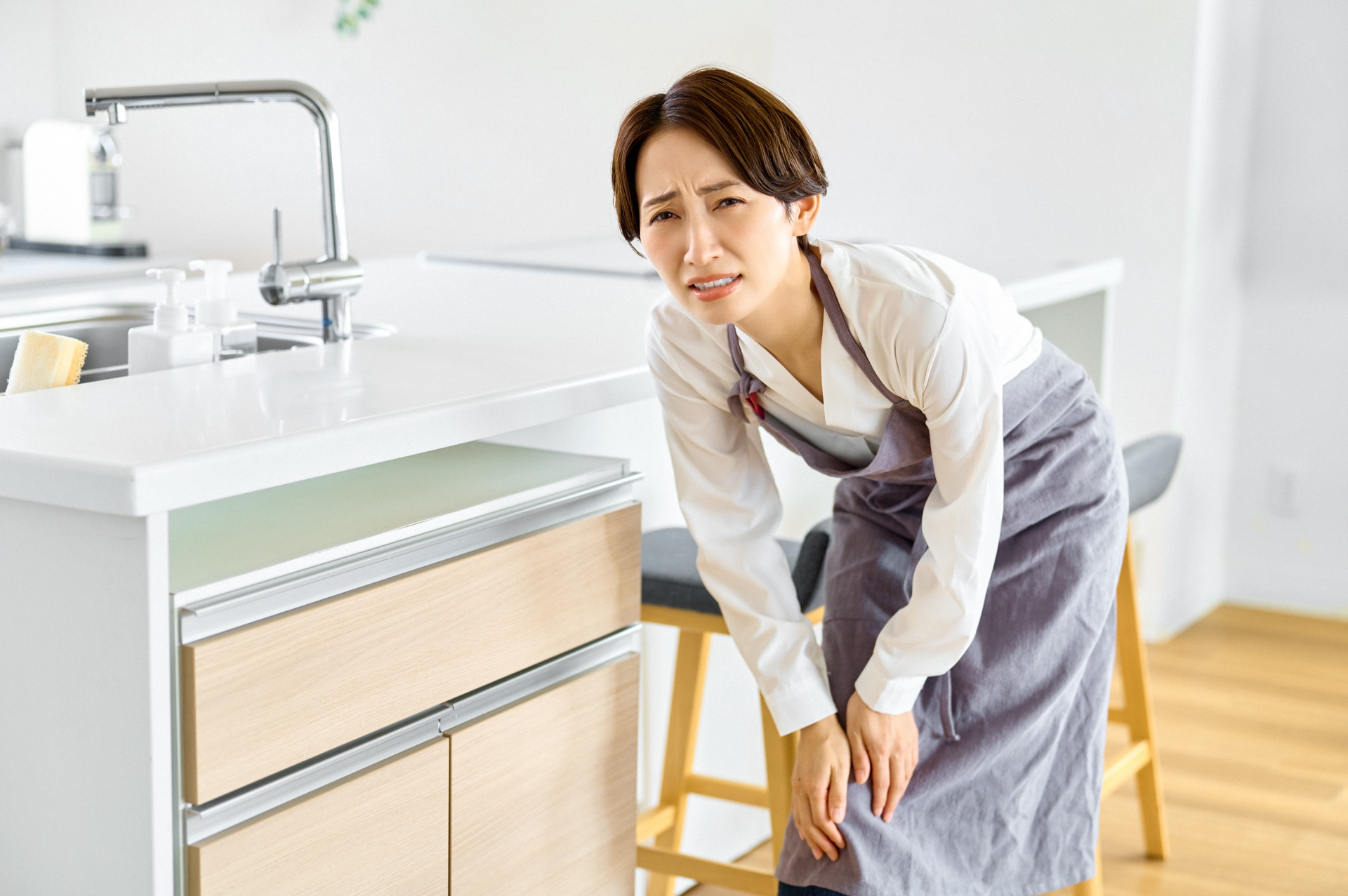 40代、ふとした時に感じる「関節の違和感」…実は始まりのサインかも?