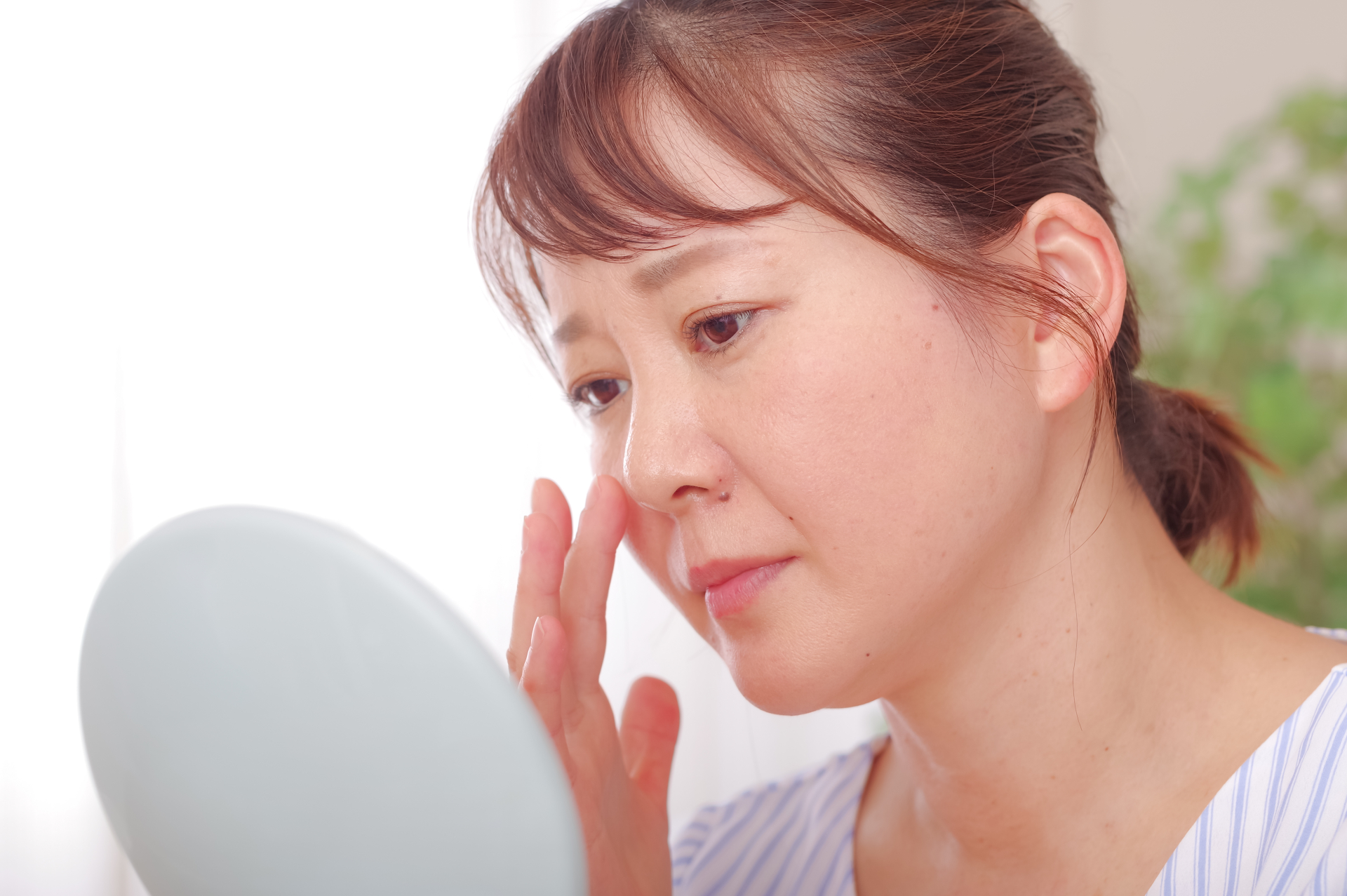 朝起きても疲れが取れない…40代女性が見落としがちな“隠れ疲労”の正体