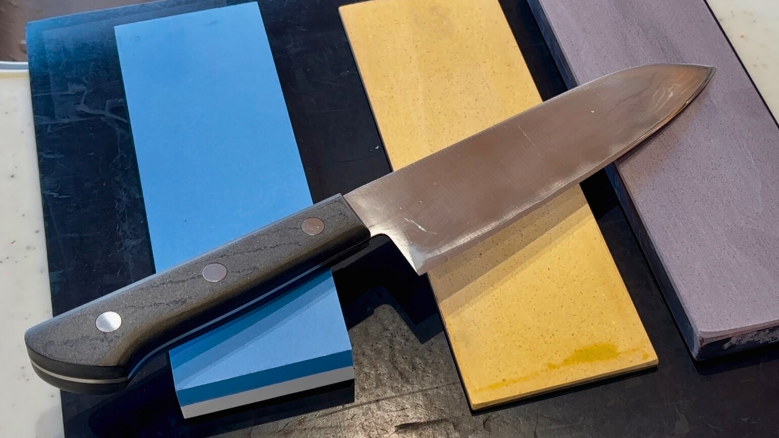 How to sharpen Santoku knife