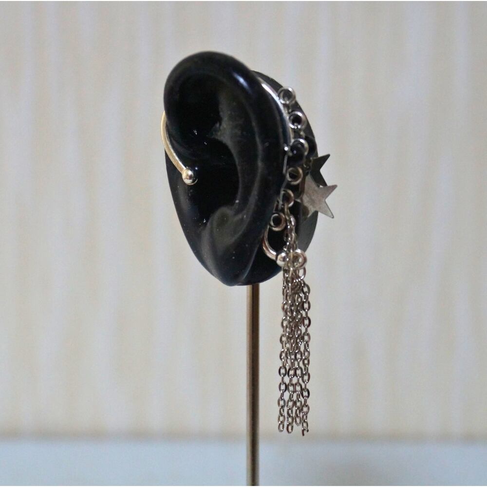 スターチャーム チェーンタッセル イヤーカフ