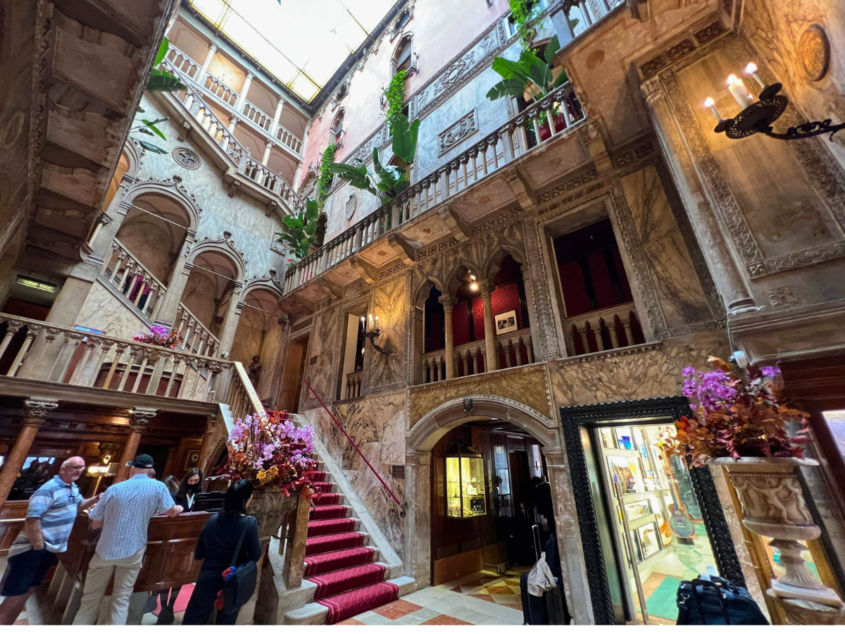 “美・真理・善”の美学から読み解く、イタリア家具の美しさの秘密