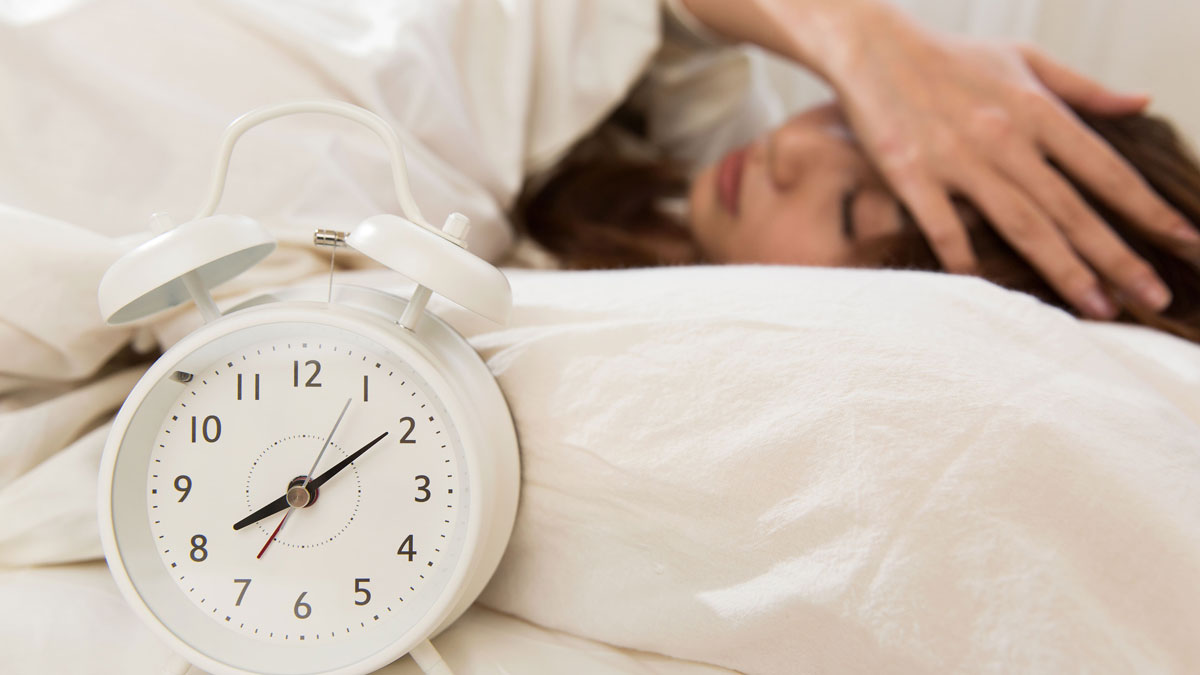 日本人の5人に1人が睡眠不足?「睡眠負債」を解消するための処方箋