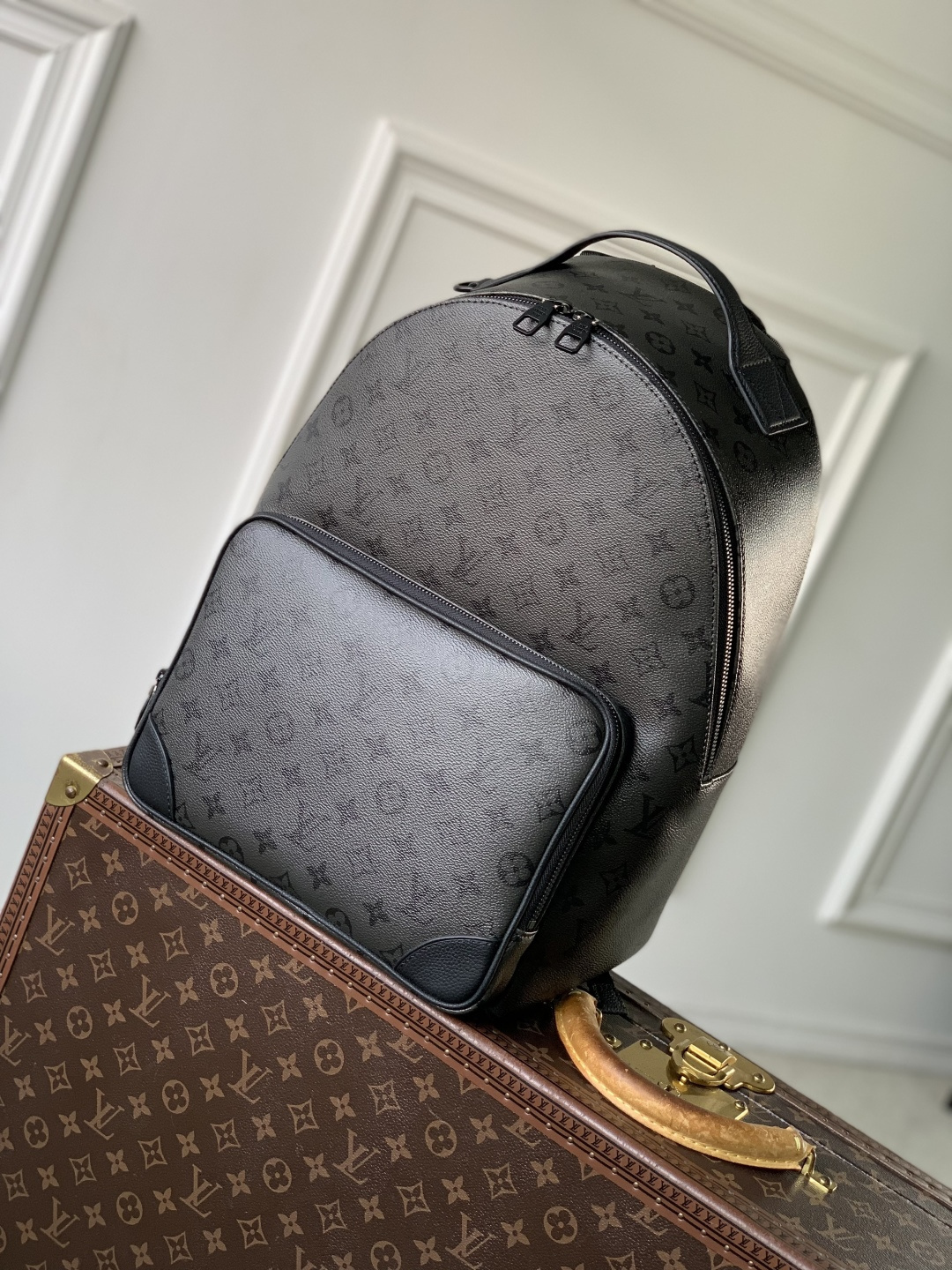 ルイヴィトンコピー【M26765】モノグラム･ミッドナイト キャンバスディスカバリー･カーゴ バック