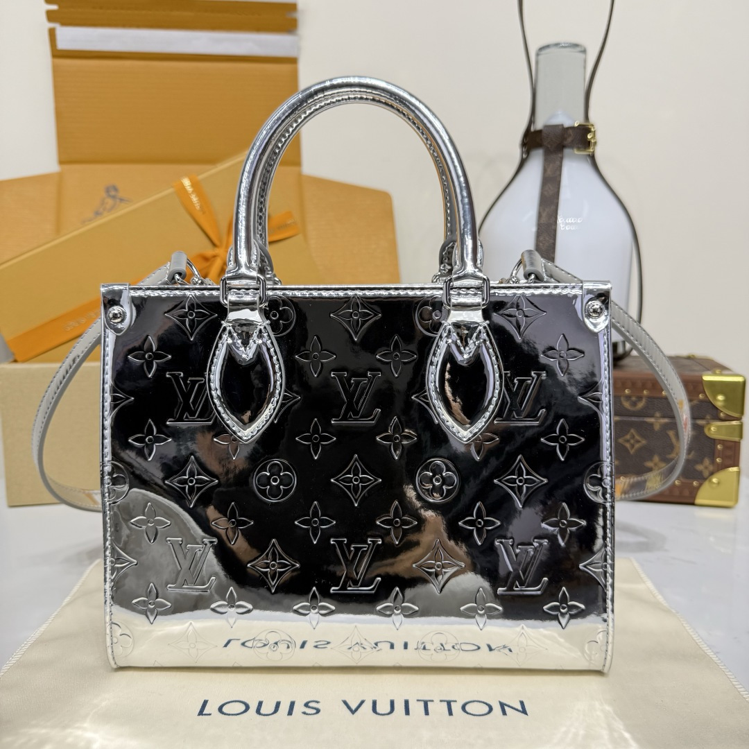 ルイヴィトンコピー【M26373 】コーティングキャンバスオンザゴー PMシルバー