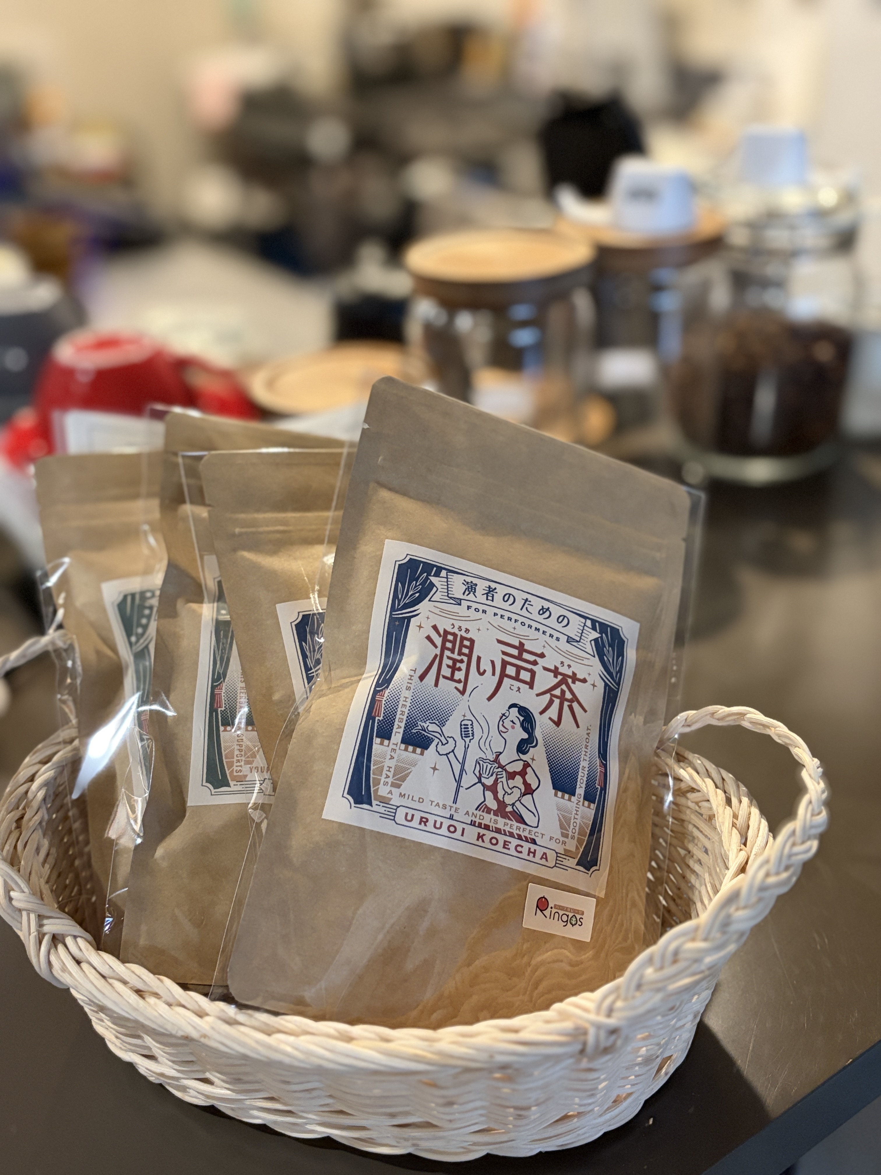 声茶が飲めるカフェ♪