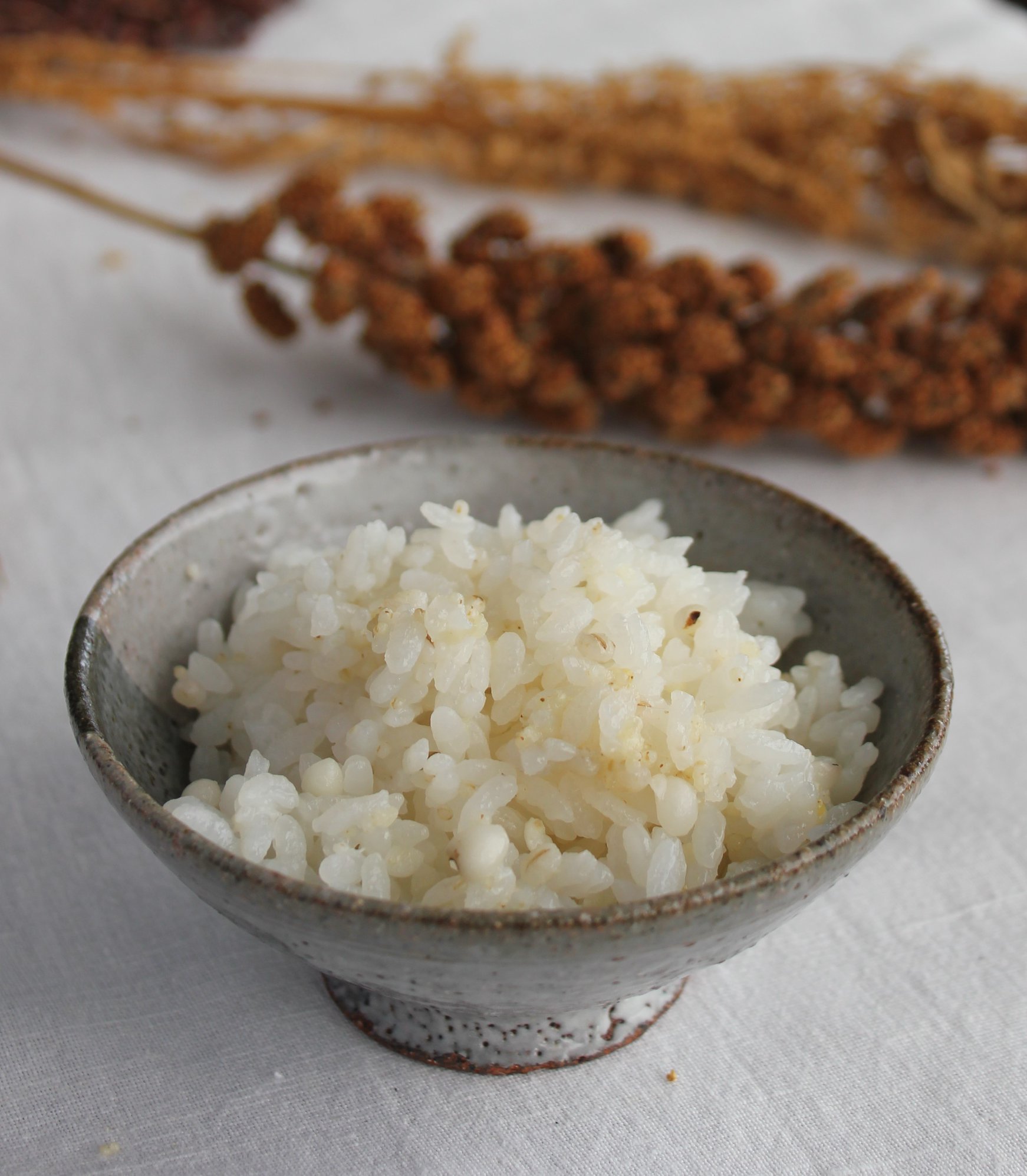 里いもとヘルシーエイジングミレットはと麦ホワイトブレンドの炊き込みご飯