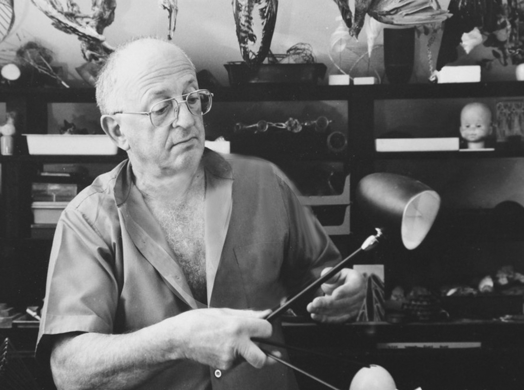 光より先に形があった。。