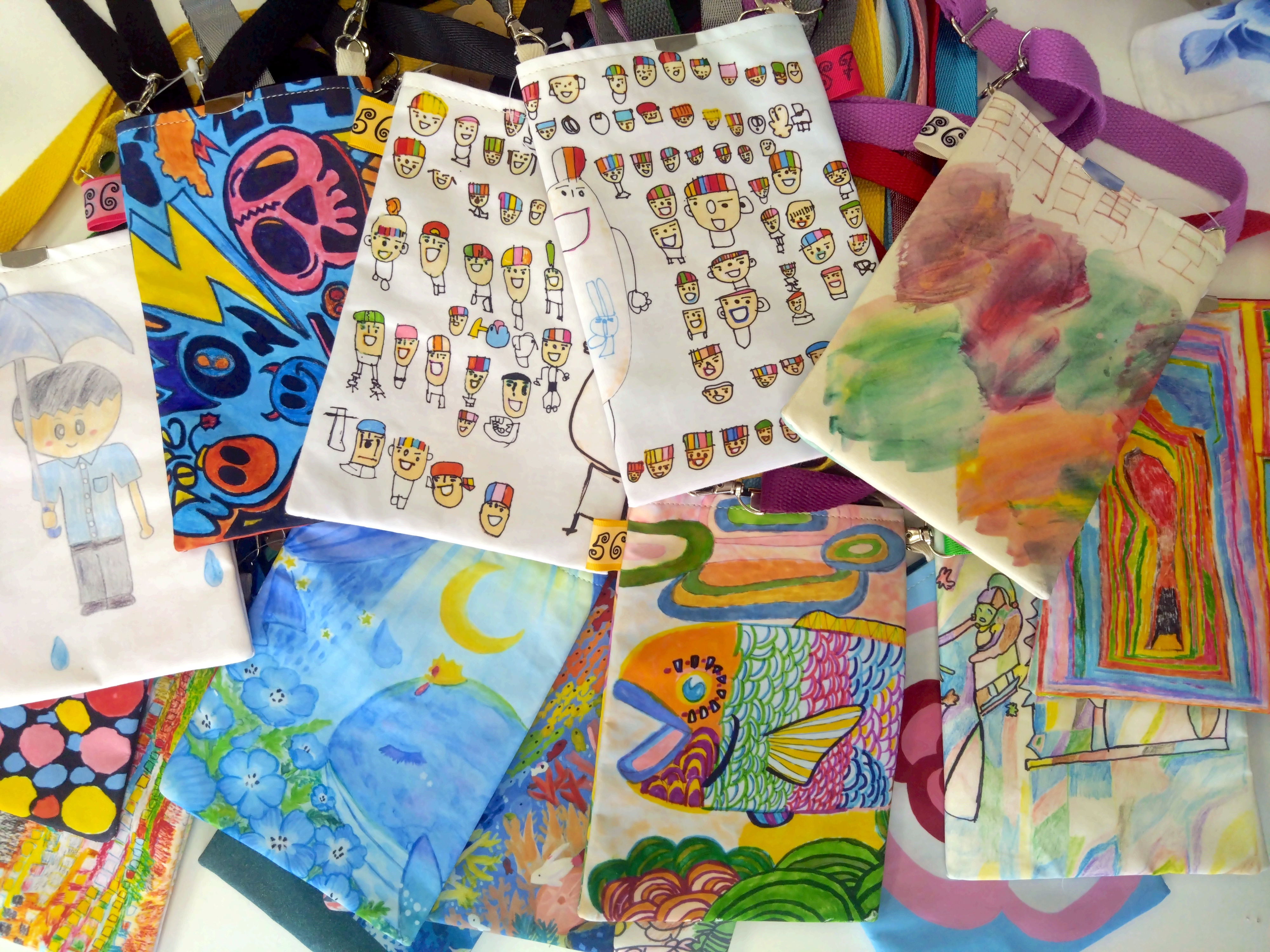 第6弾アイテム①｜スマホポーチ14種