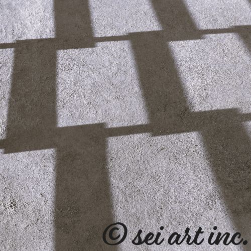 手すりの影　モノクロ　写真デザイン