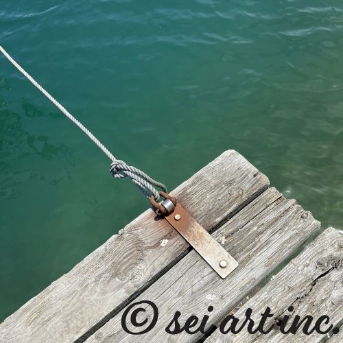 桟橋に繋がれたロープ　写真のデザイン　商品リンク