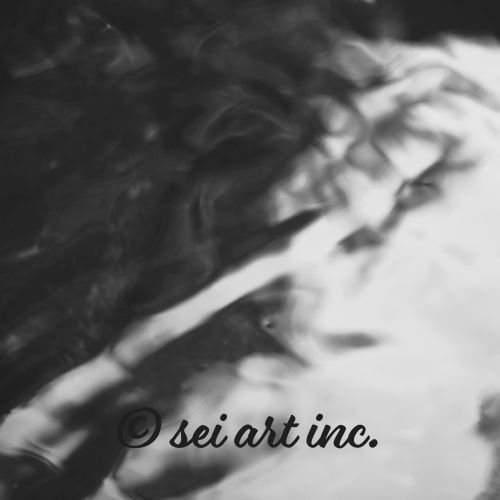 River Surface (B&W) | リバー 水面 モノクロ