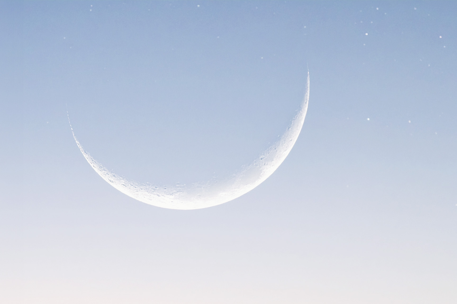 新月のはじまりに|オープンのお知らせ