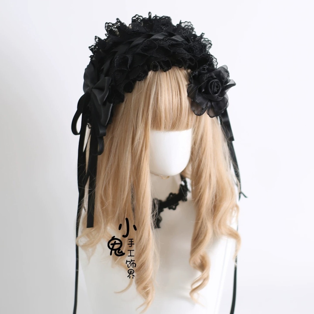ロリィタの黒小物はどう合わせる?重く見せない上品なゴシック&クラシカルの作り方