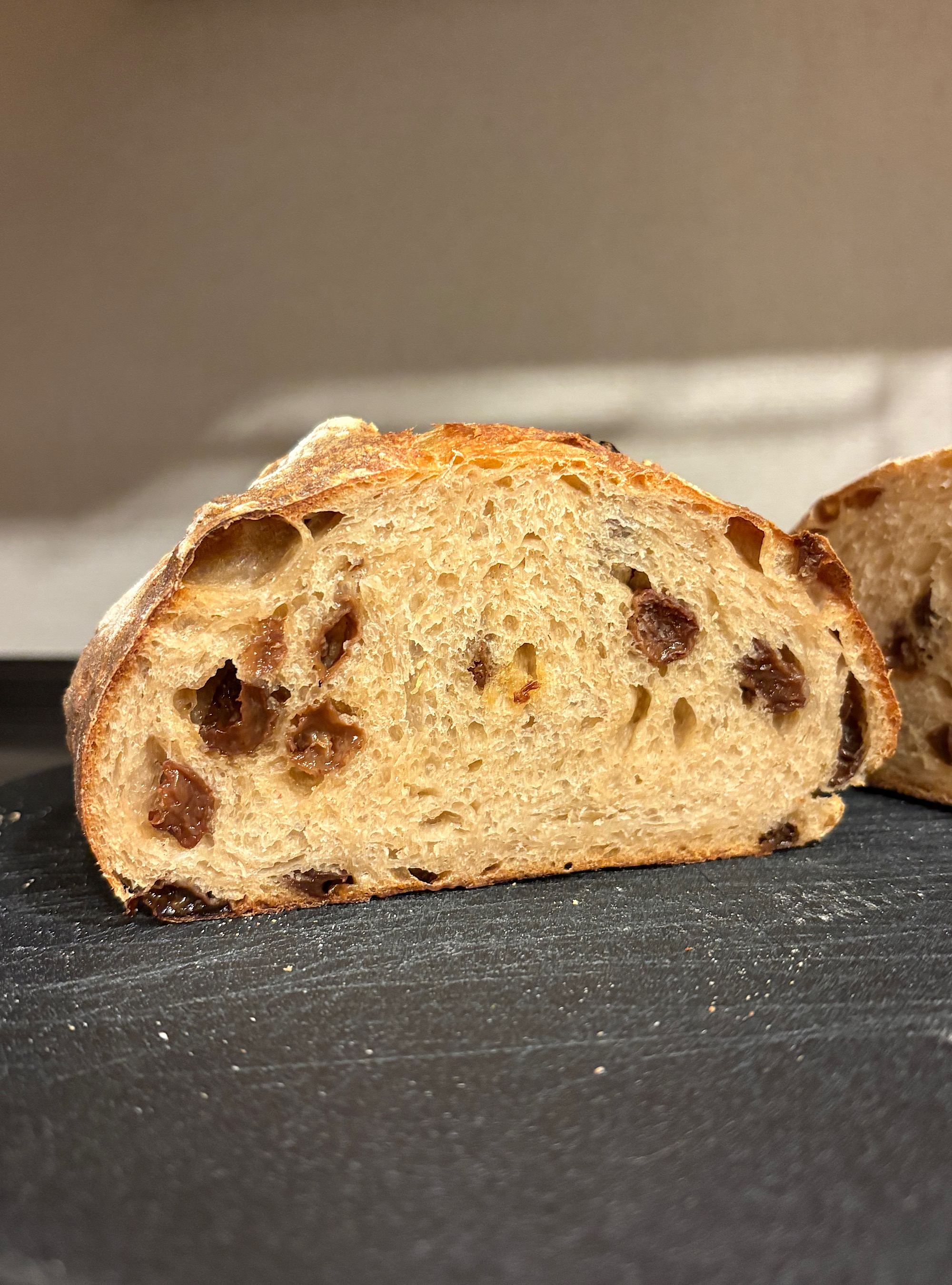 サワードウ　レーズンパン（ルレクチュ）