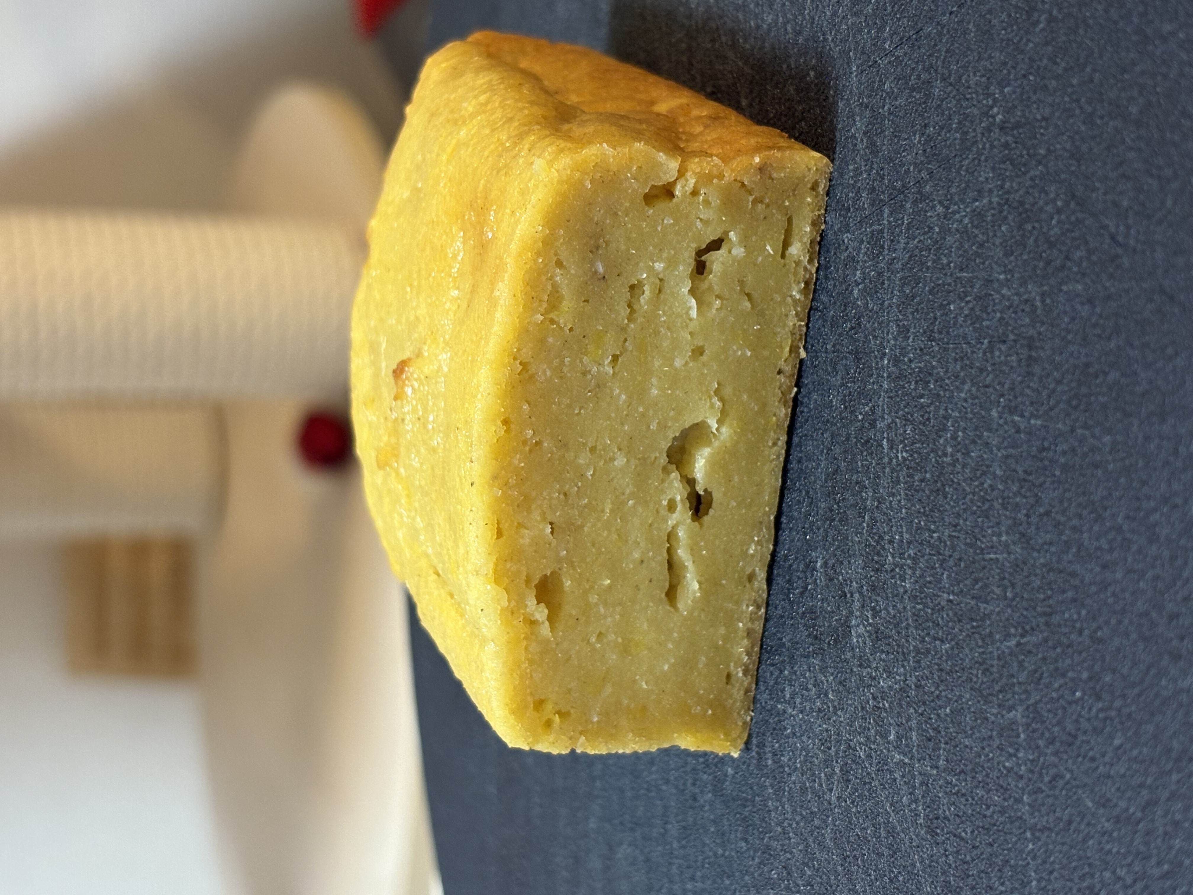 サワードウ　さつまいもケーキ（柿酵母）