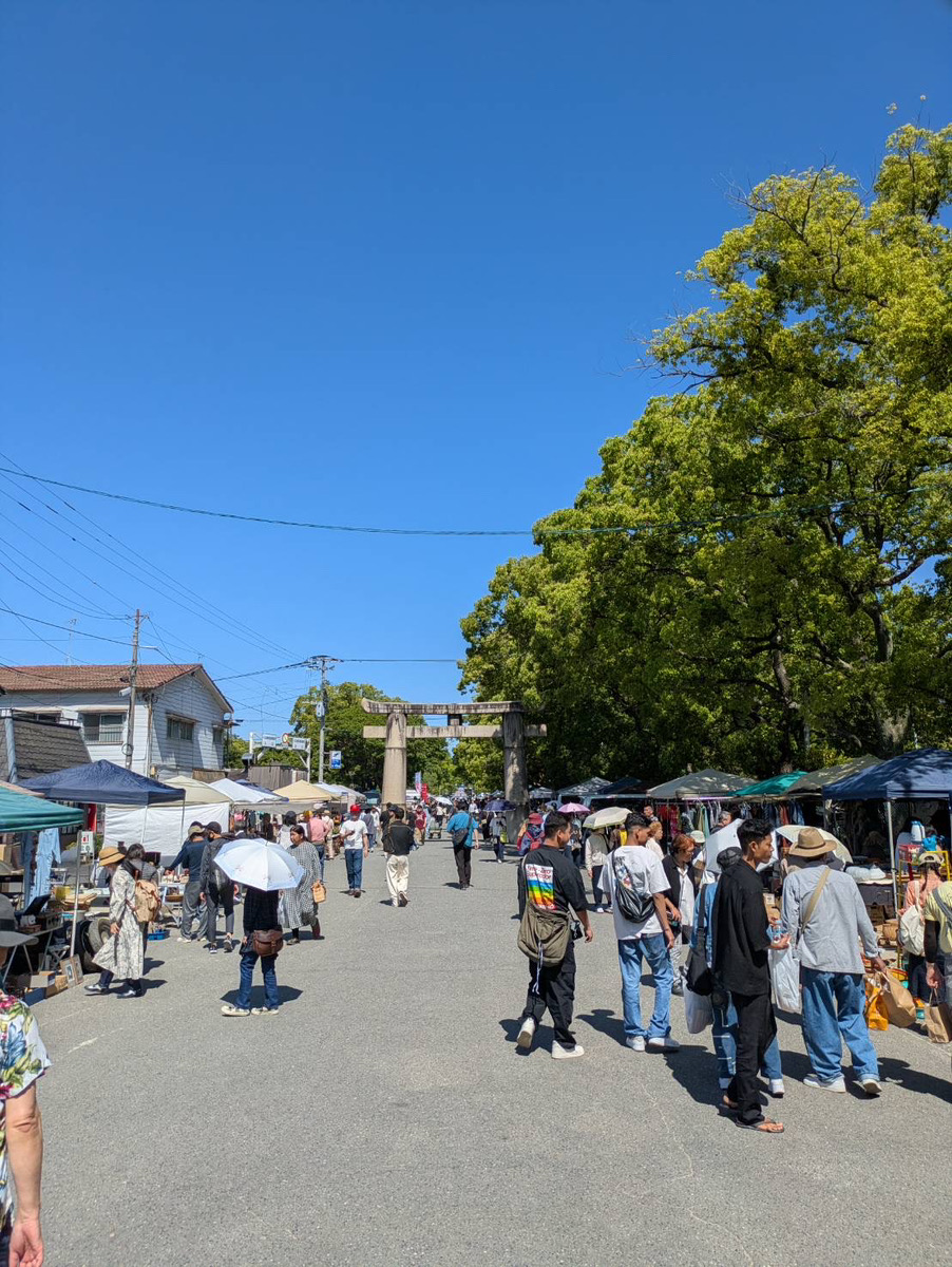 【イベントレポ】筥崎宮蚤の市で出会った、たくさんの「笑顔」と「華やぐ時間」