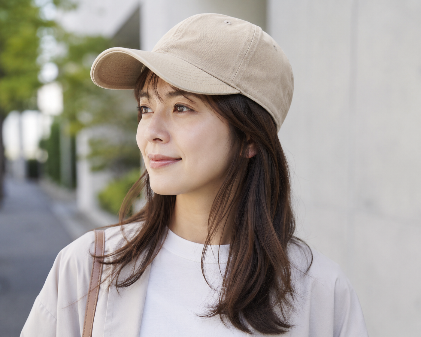 帽子をかぶると髪がつぶれる?ぺたんこになりにくい被り方のコツ