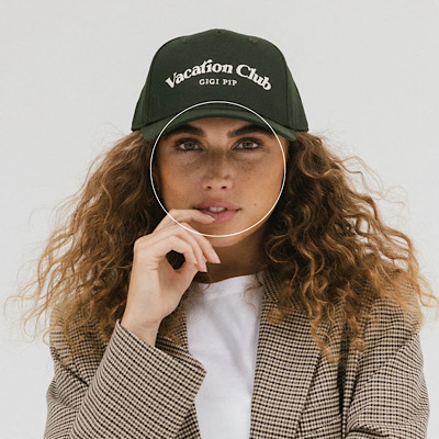 キャップが似合わないと感じる女性へ