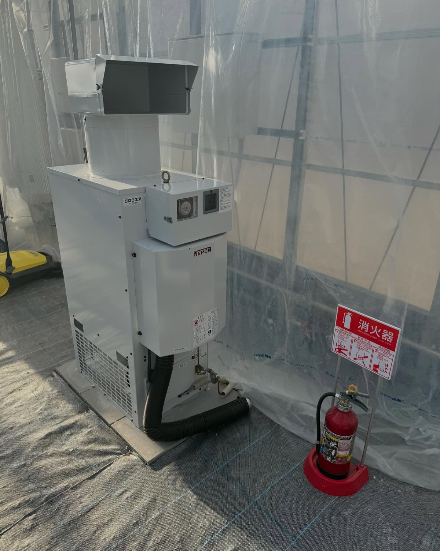 【CO₂供給機でいちごの生育をサポートしています】  2025年1月28日