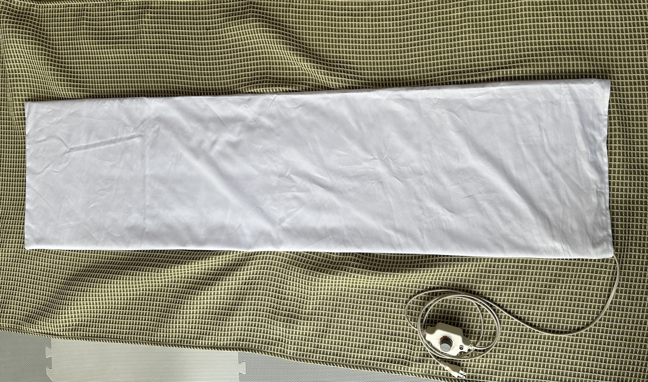 温熱治療器　赤外線ﾎｯﾄﾊﾟｯｸ　ベッド用型