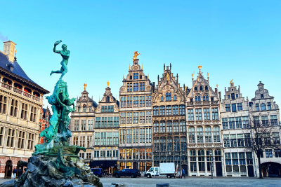 アントワープ 歴史的建造物とアートの街【前編】