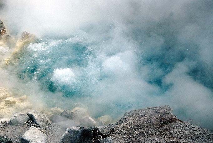 温泉鉱石のホルミシス効果について