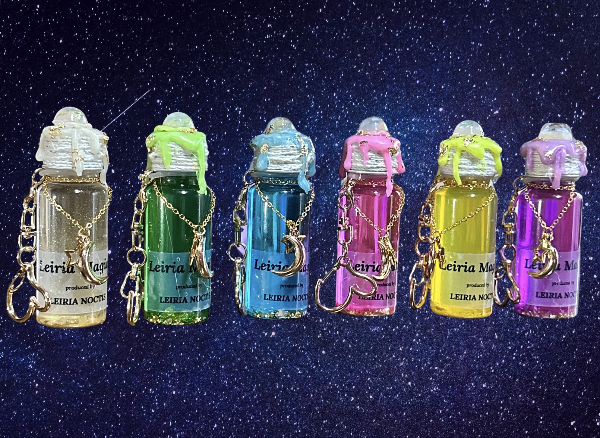 日常の闇を光のエネルギーへ変える――お守り魔術符付き新作『Potion bottle』全貌公開
