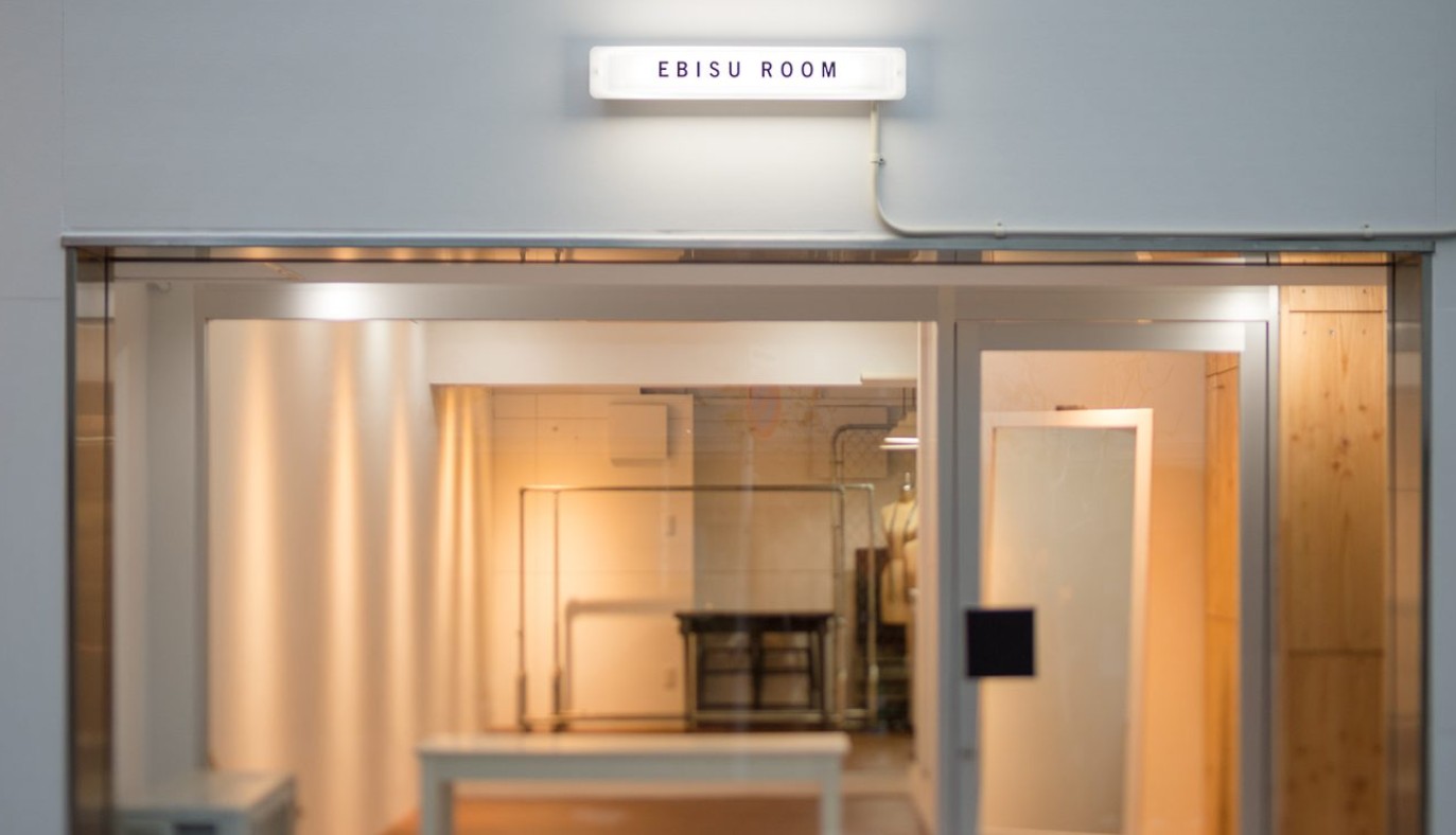 レンタルスペース EBISU ROOM